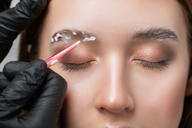 browlift sourcil